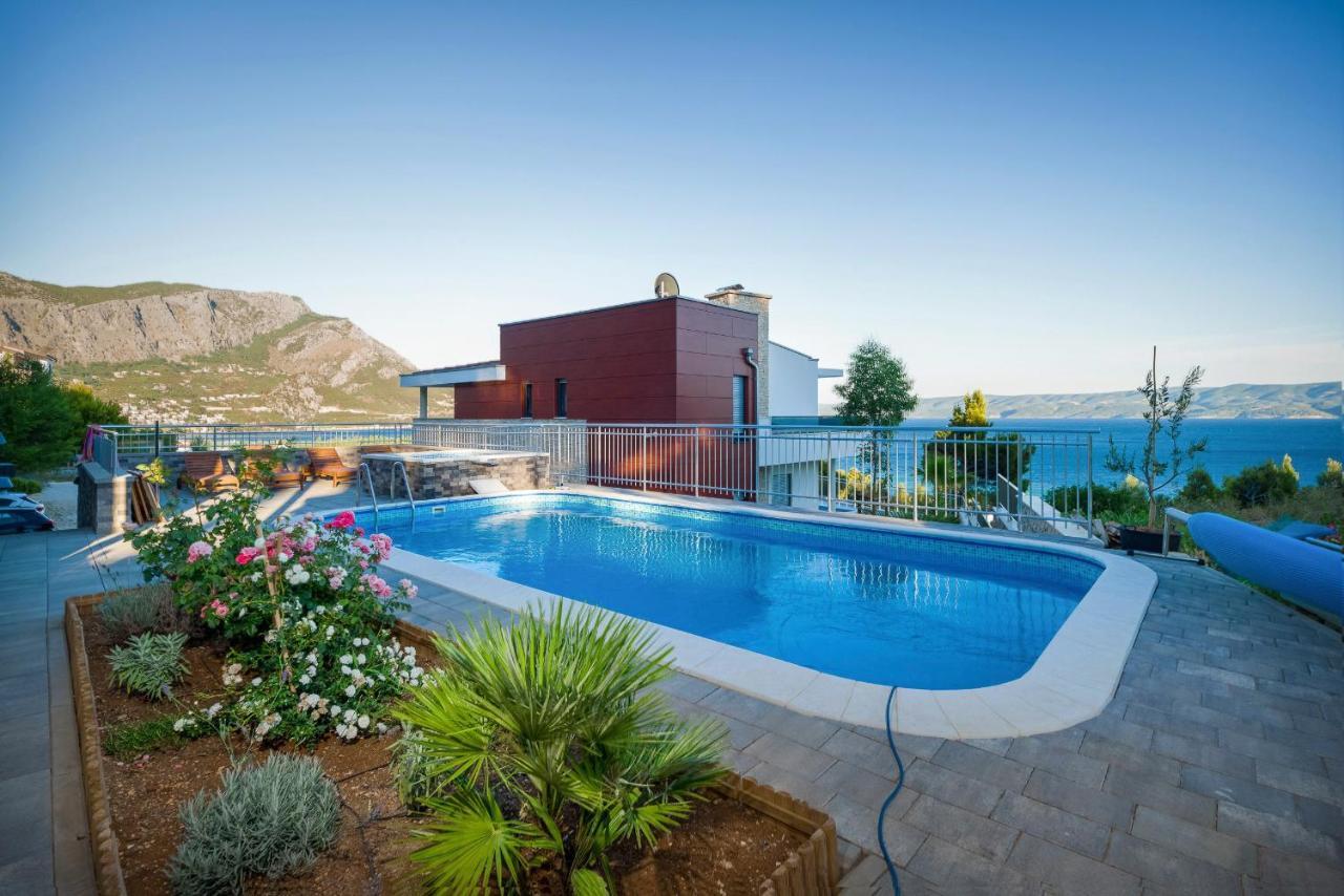 אומיס Villa Sara With Sea View And Private Heated Pool מראה חיצוני תמונה